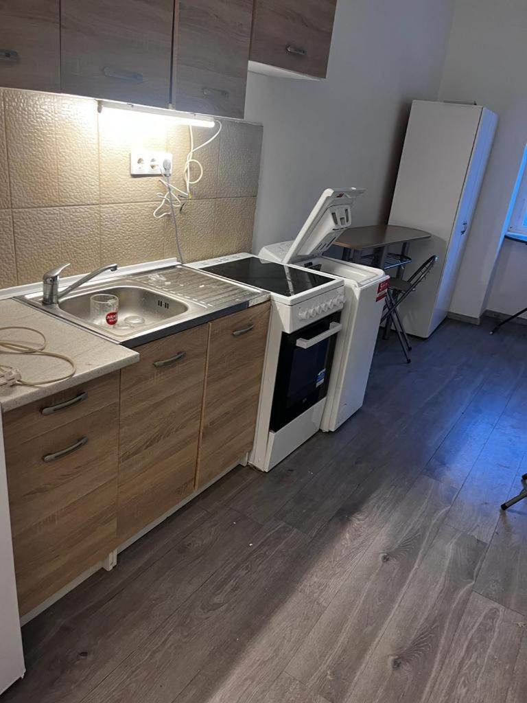 Fantomas*** N3 City Center Apartments 2 Bedroom + Living Room Apartment Szombathely Bagian luar foto